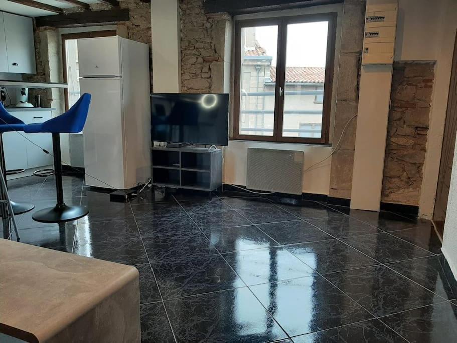 T3 Hyper-Centre Au Calme Tout Equipe Parking Prive Apartment Castres  Exterior photo