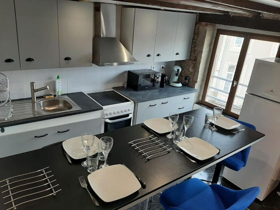 T3 Hyper-Centre Au Calme Tout Equipe Parking Prive Apartment Castres  Exterior photo